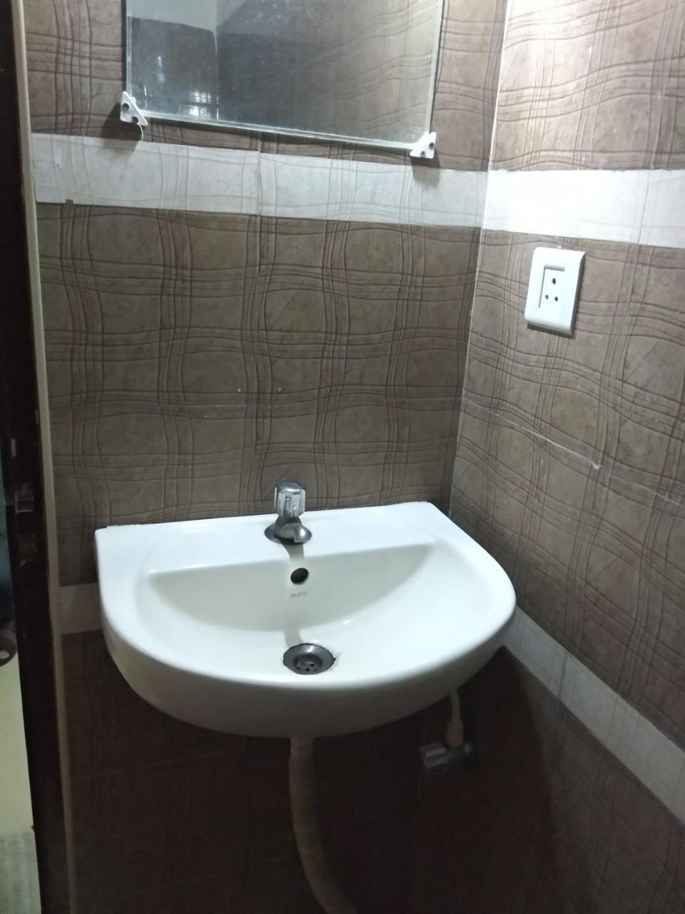 Sai Tirumala Residency Tirupati Eksteriør billede