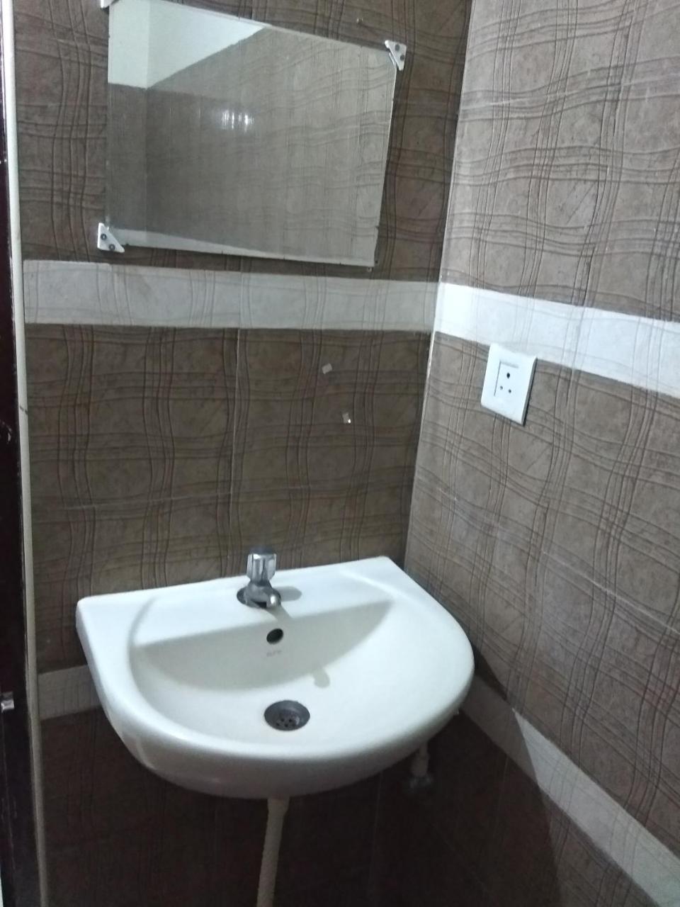 Sai Tirumala Residency Tirupati Eksteriør billede